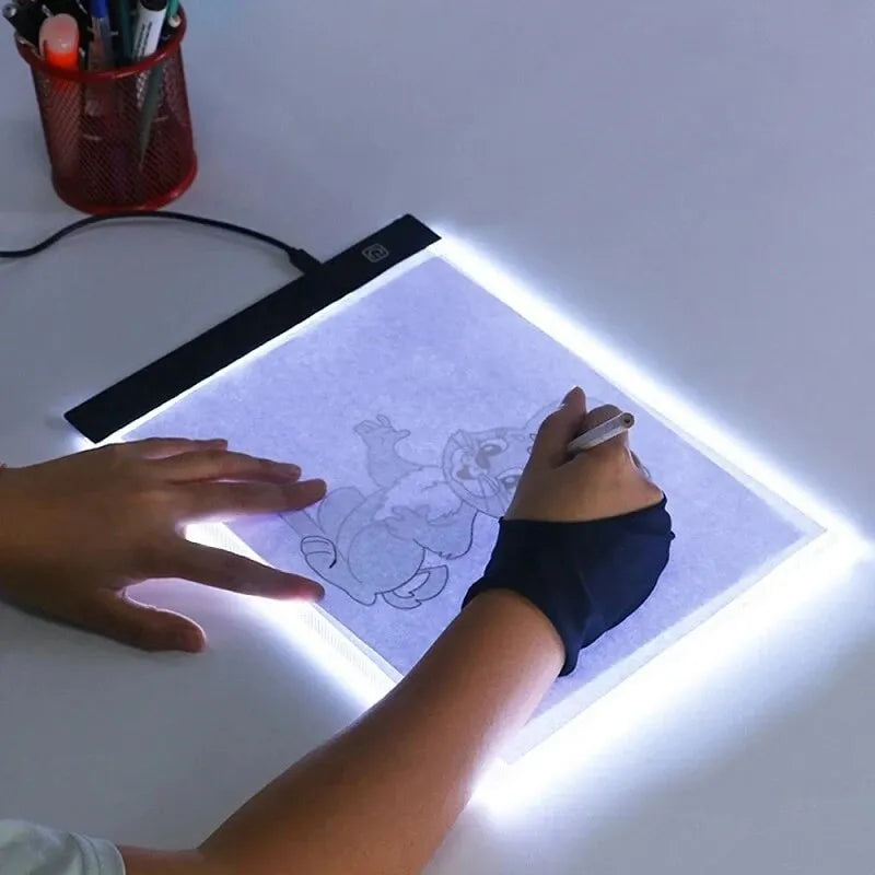 Transforme a hora de estudar em um momento de brilho e criatividade com esta mesa de cópia LED multifuncional!